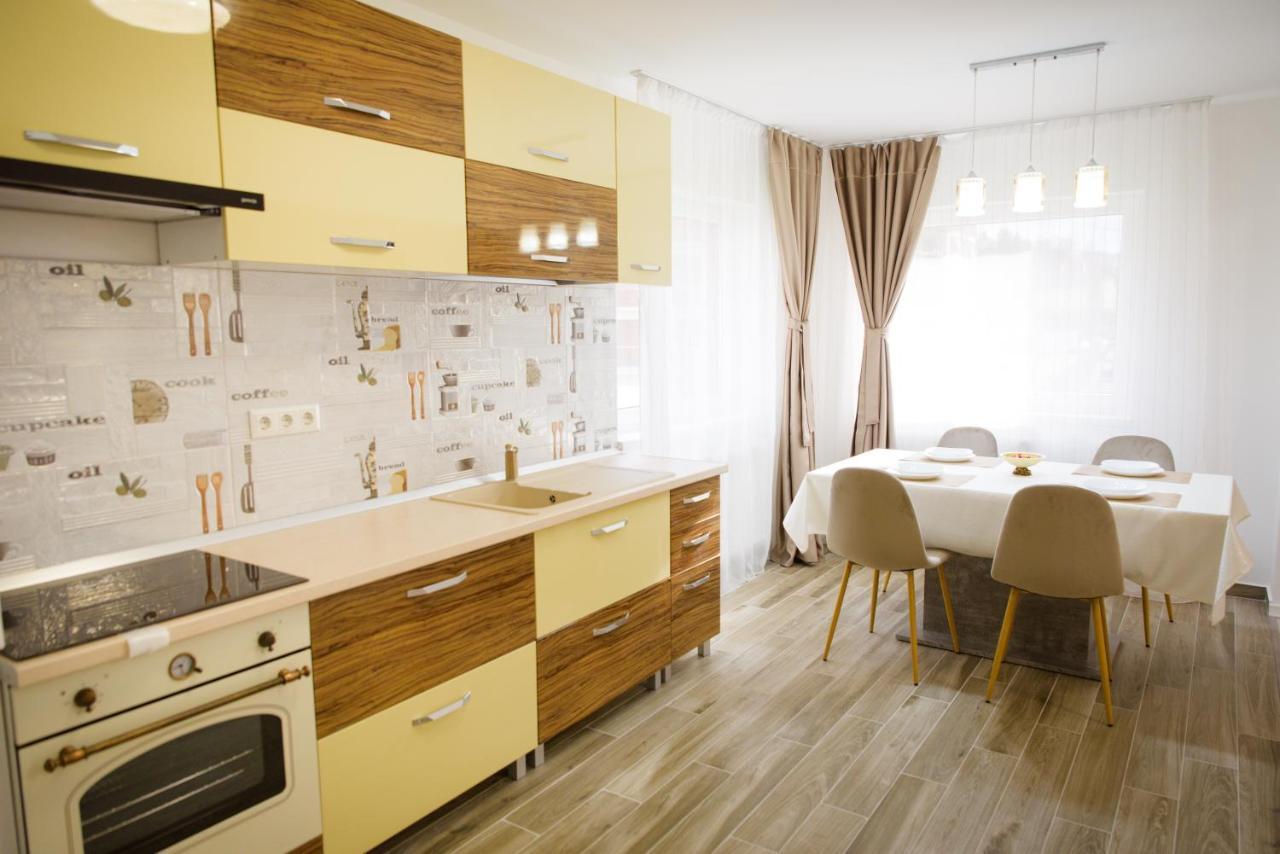 Sweet Home Меркуря-Чук Экстерьер фото